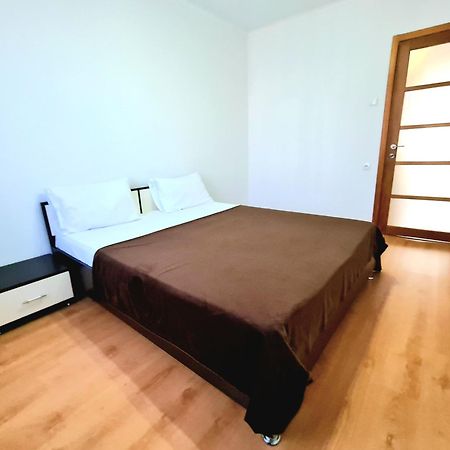 Apartament 2 Bedrooms, Botanica Кишинёв Экстерьер фото